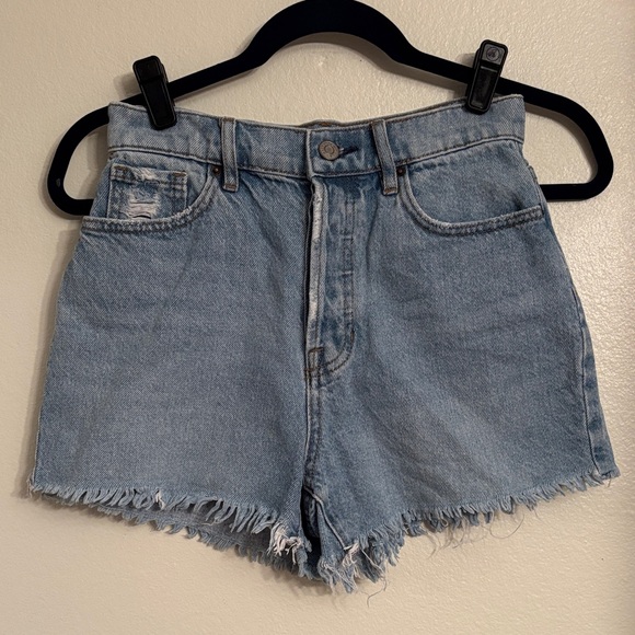 PacSun Pants - Size 25 PacSun high rise Icon short jean shorts